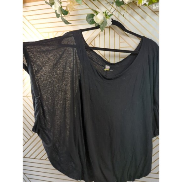 FREE PEOPLE Women's Rayon Linen Blend Black Boxy Airy Top Size Small - Picture 2 of 7